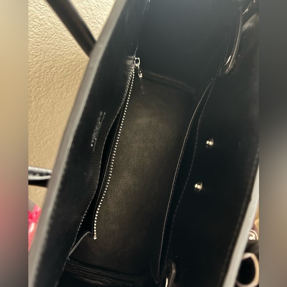 Black Handbag with Tan Wallet - Picture 3 of 5